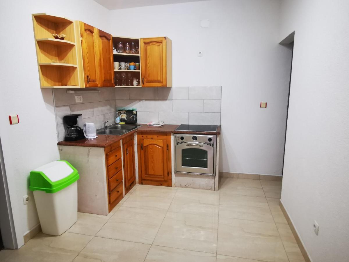 Apartments Vrdoljak Lumbarda Luaran gambar
