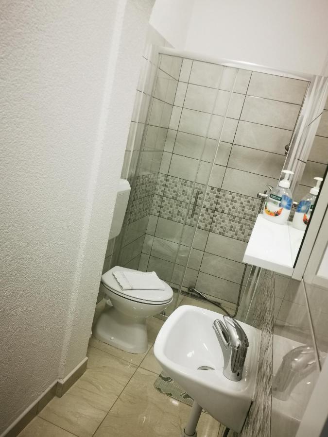 Apartments Vrdoljak Lumbarda Luaran gambar