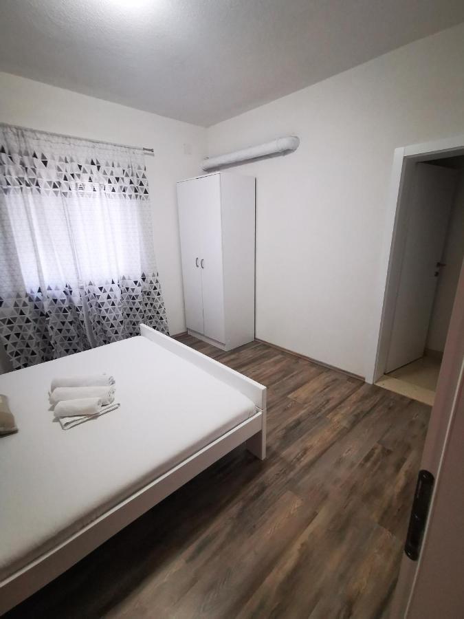 Apartments Vrdoljak Lumbarda Luaran gambar