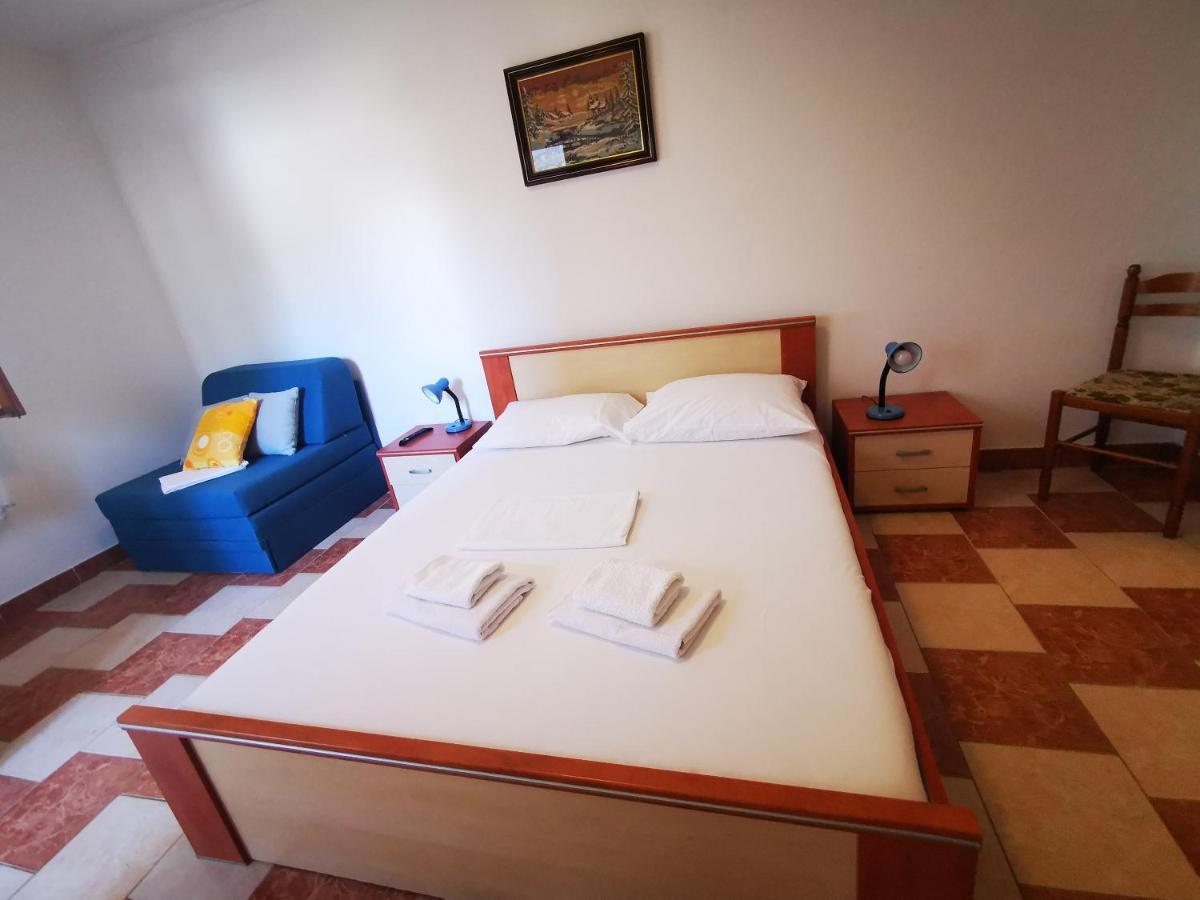 Apartments Vrdoljak Lumbarda Luaran gambar