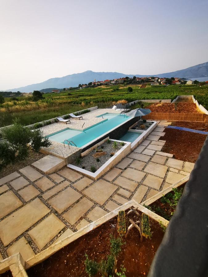 Apartments Vrdoljak Lumbarda Luaran gambar