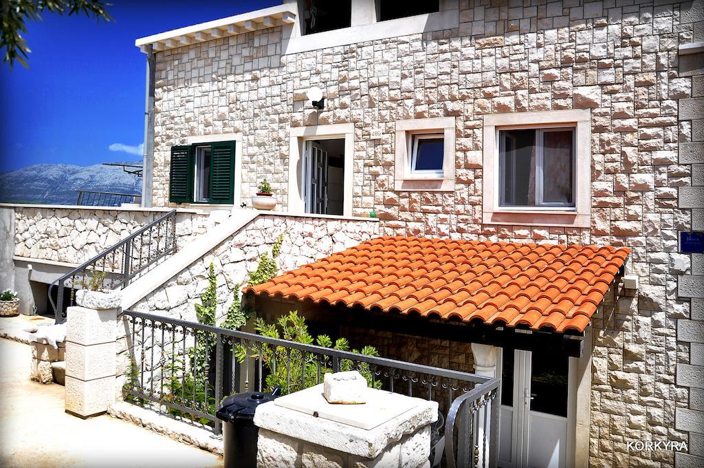 Apartments Vrdoljak Lumbarda Luaran gambar